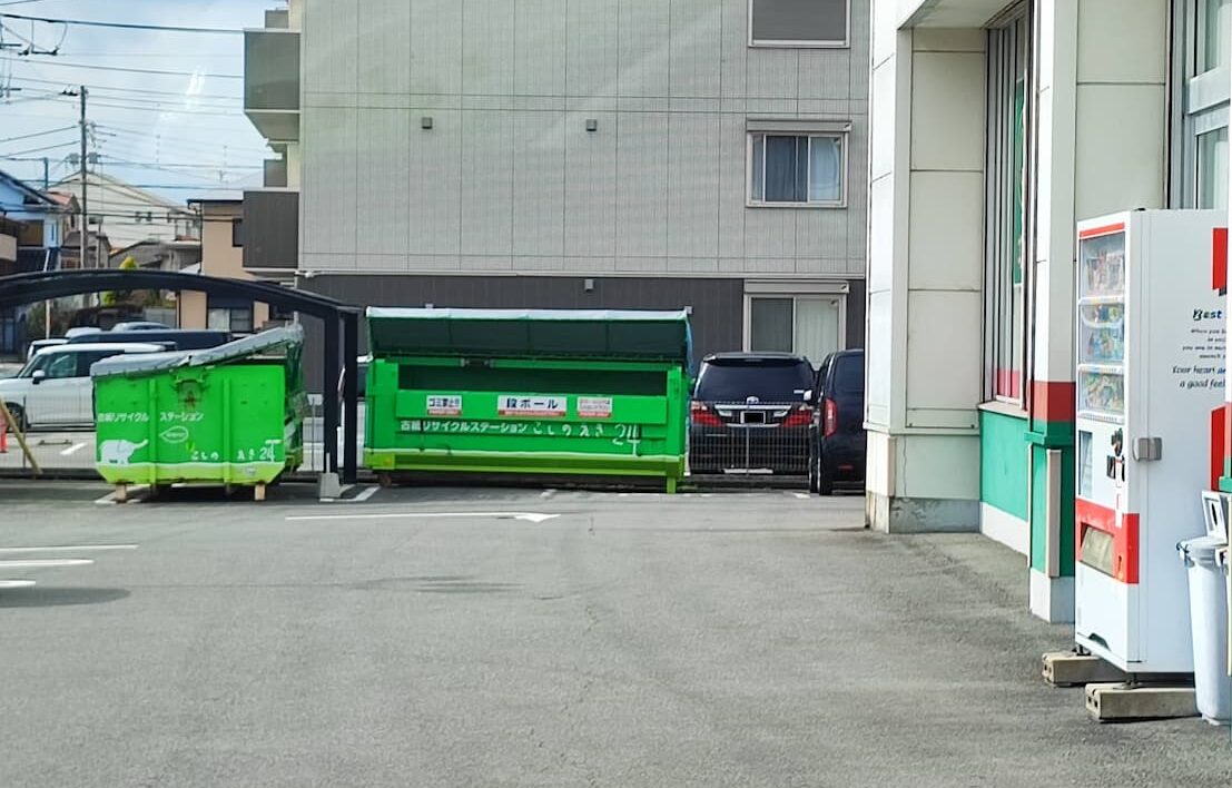 オフハウス沼津店さん設置のコンテナ